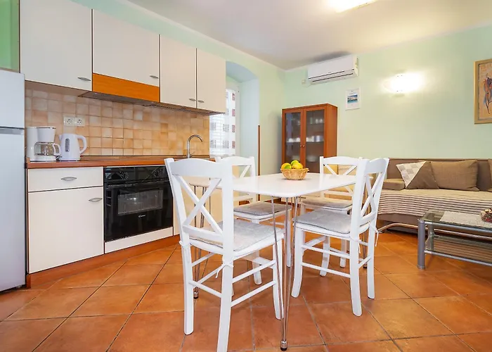 Apartman By The Sea Baška